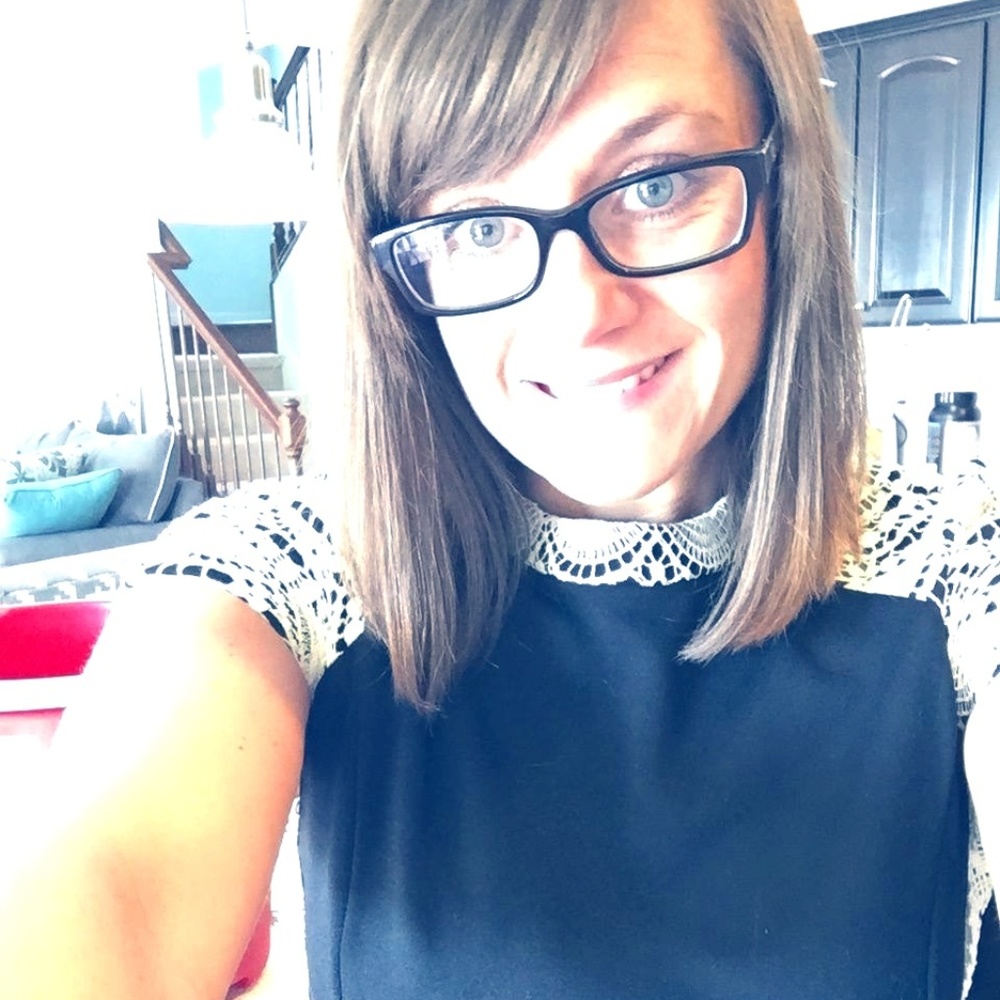Meet your Posher, Jennifer